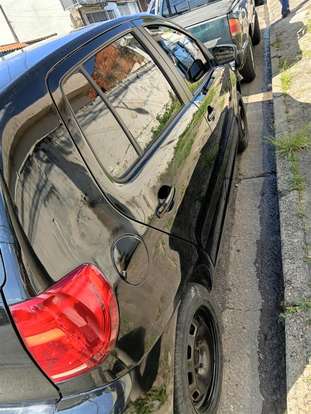 VOLKSWAGEN-FOX-2014