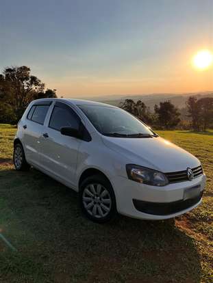 VOLKSWAGEN-FOX-2013
