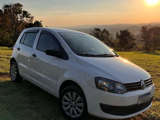 VOLKSWAGEN-FOX-1.0 MI 8V FLEX 4P MANUAL VOLKSWAGEN-FOX-2013