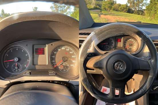 VOLKSWAGEN-FOX-2013