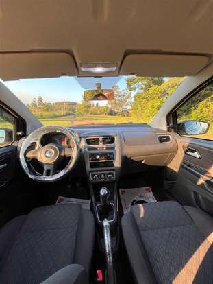 VOLKSWAGEN-FOX-2013