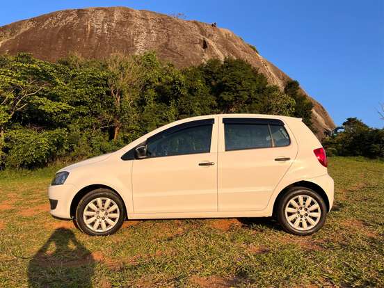 VOLKSWAGEN-FOX-2013