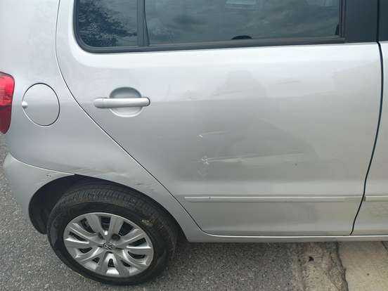 VOLKSWAGEN-FOX-2012