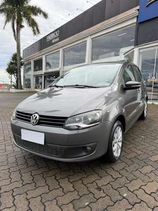 VOLKSWAGEN-FOX-2013