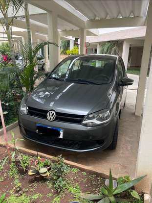VOLKSWAGEN-FOX-2012