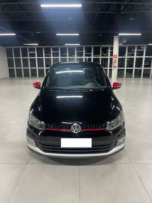 VOLKSWAGEN-FOX-2016