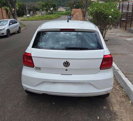 VOLKSWAGEN-GOL-2022