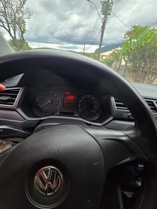 VOLKSWAGEN-GOL-2022