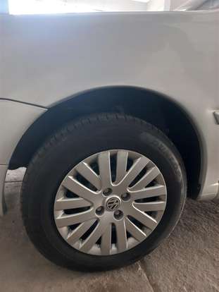 VOLKSWAGEN-GOL-2012