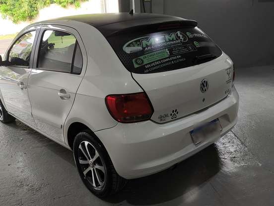VOLKSWAGEN-GOL-1.6 MI TRENDLINE 8V FLEX 4P MANUAL VOLKSWAGEN-GOL-2015