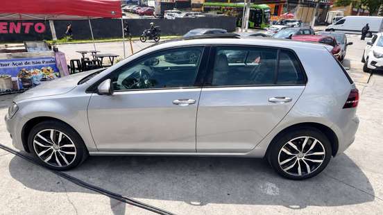 VOLKSWAGEN-GOLF-1.4 TSI HIGHLINE 16V TOTAL FLEX 4P TIPTRONIC VOLKSWAGEN-GOLF-2017