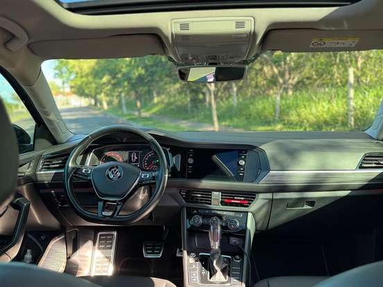 VOLKSWAGEN-JETTA-1.4 250 TSI TOTAL FLEX COMFORTLINE TIPTRONIC VOLKSWAGEN-JETTA-2018