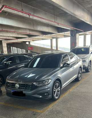VOLKSWAGEN-JETTA-2018