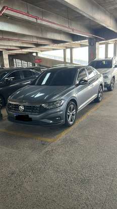 VOLKSWAGEN-JETTA-2018