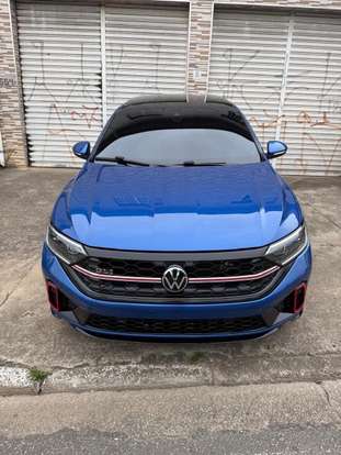VOLKSWAGEN-JETTA-2023