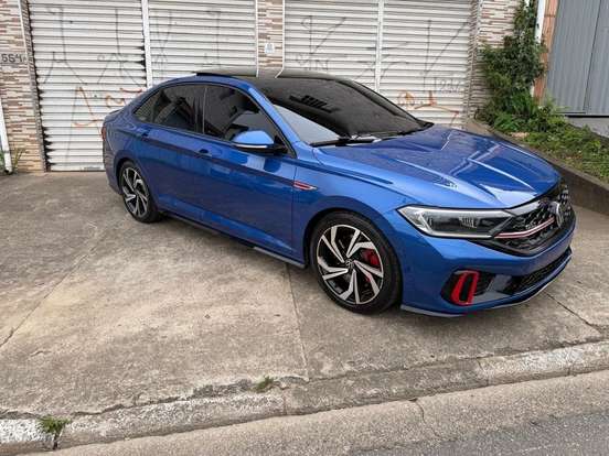 VOLKSWAGEN-JETTA-2023