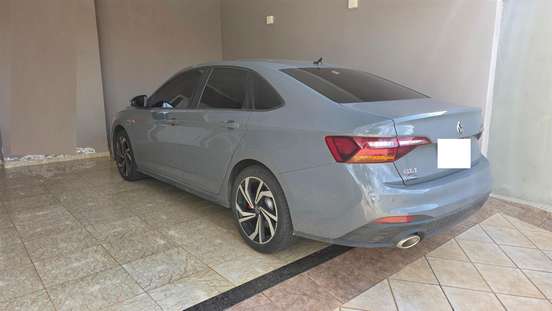 VOLKSWAGEN-JETTA-2024