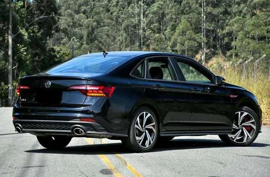 VOLKSWAGEN-JETTA-2021