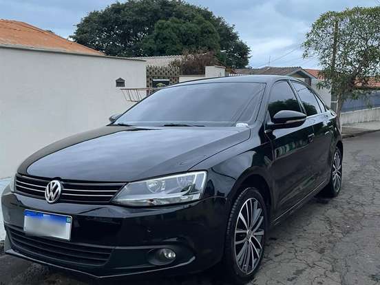 VOLKSWAGEN-JETTA-2.0 COMFORTLINE FLEX 4P TIPTRONIC VOLKSWAGEN-JETTA-2011