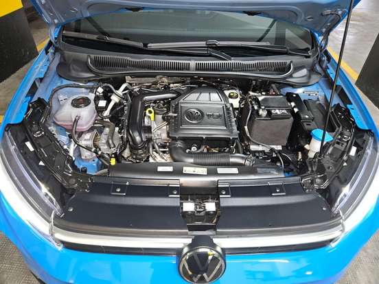 VOLKSWAGEN-NIVUS-1.0 200 TSI TOTAL FLEX HIGHLINE AUTOMÁTICO VOLKSWAGEN-NIVUS-2025