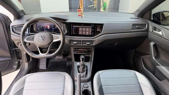 VOLKSWAGEN-NIVUS-1.0 200 TSI TOTAL FLEX HIGHLINE AUTOMÁTICO VOLKSWAGEN-NIVUS-2023