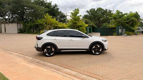 VOLKSWAGEN-NIVUS-1.4 250 TSI TOTAL FLEX GTS AUTOMÁTICO VOLKSWAGEN-NIVUS-2025