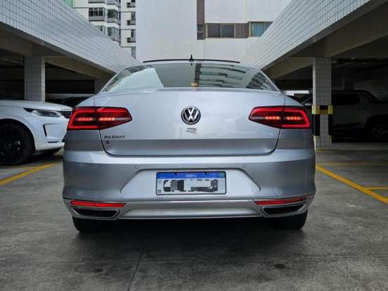 VOLKSWAGEN-PASSAT-2.0 16V TSI BLUEMOTION GASOLINA HIGHLINE 4P DSG VOLKSWAGEN-PASSAT-2017