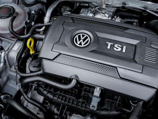 VOLKSWAGEN-PASSAT-2.0 16V TSI BLUEMOTION GASOLINA HIGHLINE 4P DSG VOLKSWAGEN-PASSAT-2017