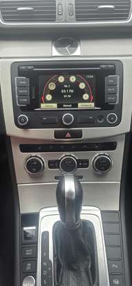 VOLKSWAGEN-PASSAT-2013