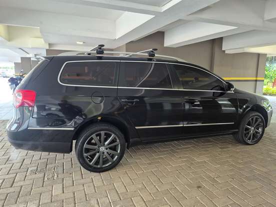 VOLKSWAGEN-PASSAT-2008
