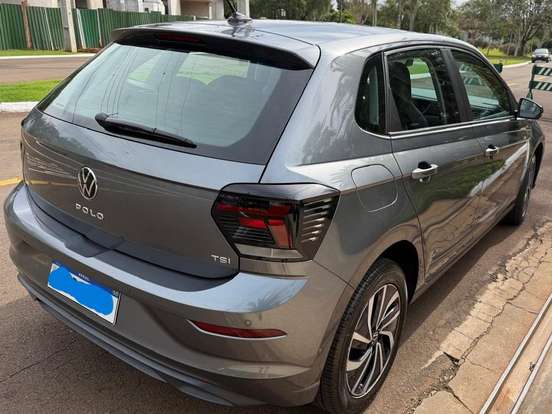 VOLKSWAGEN-POLO-1.0 170 TSI HIGHLINE AUTOMÁTICO VOLKSWAGEN-POLO-2023
