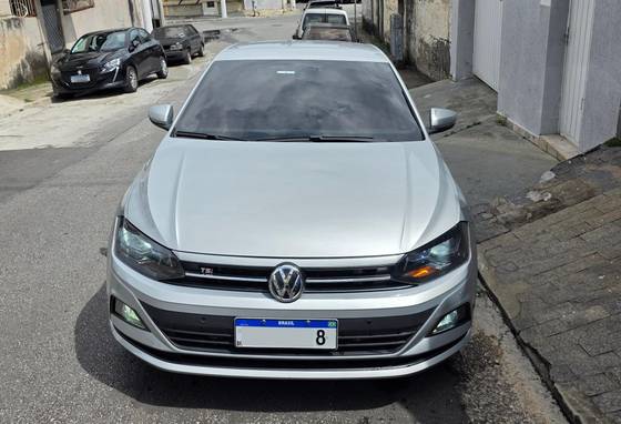 VOLKSWAGEN POLO 1.0 200 TSI COMFORTLINE AUTOMÁTICO