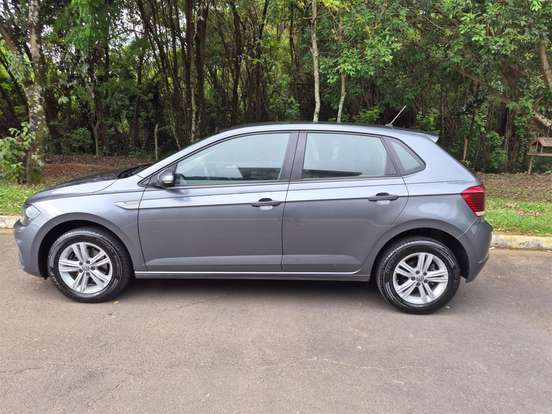 VOLKSWAGEN-POLO-2019