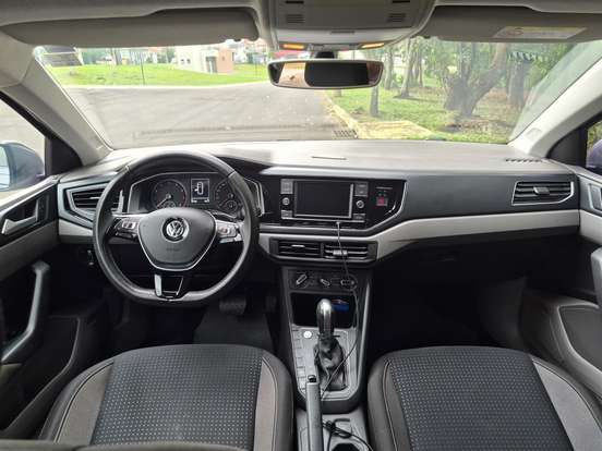 VOLKSWAGEN-POLO-1.0 200 TSI COMFORTLINE AUTOMÁTICO VOLKSWAGEN-POLO-2019