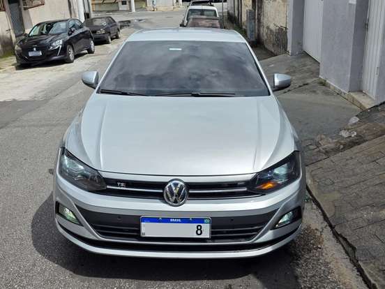 VOLKSWAGEN-POLO-1.0 200 TSI COMFORTLINE AUTOMÁTICO VOLKSWAGEN-POLO-2017