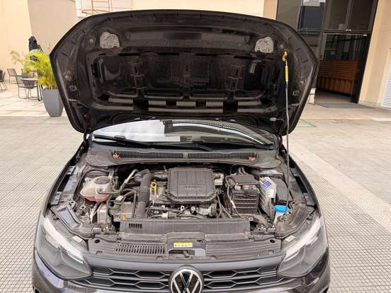 VOLKSWAGEN-POLO-2023