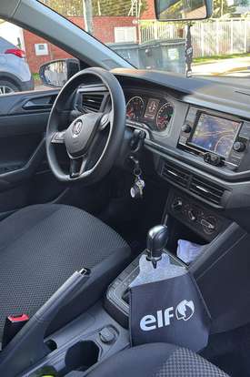 VOLKSWAGEN-POLO-2019