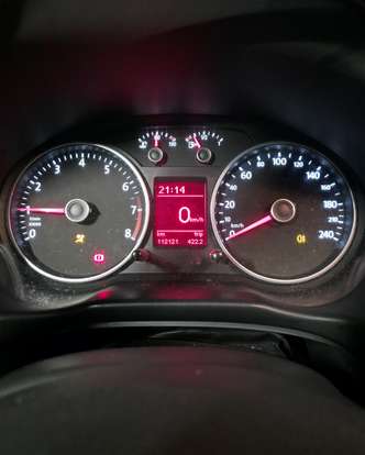 VOLKSWAGEN-SAVEIRO-2014