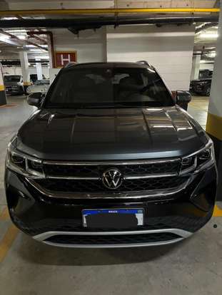 VOLKSWAGEN-TAOS-2023