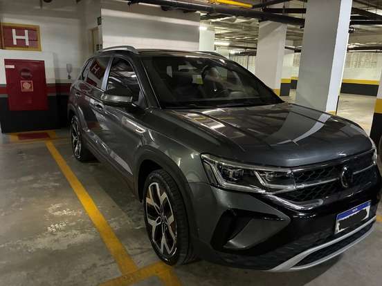 VOLKSWAGEN-TAOS-2023