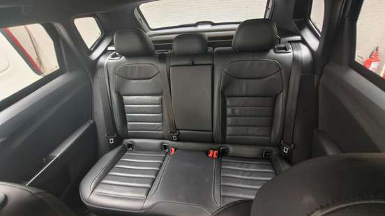 VOLKSWAGEN-TAOS-2023