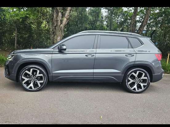 VOLKSWAGEN-TAOS-1.4 250 TSI TOTAL FLEX HIGHLINE AUTOMÁTICO VOLKSWAGEN-TAOS-2025