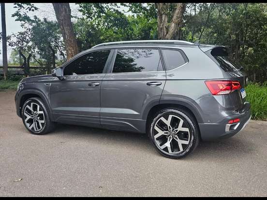 VOLKSWAGEN-TAOS-1.4 250 TSI TOTAL FLEX HIGHLINE AUTOMÁTICO VOLKSWAGEN-TAOS-2025