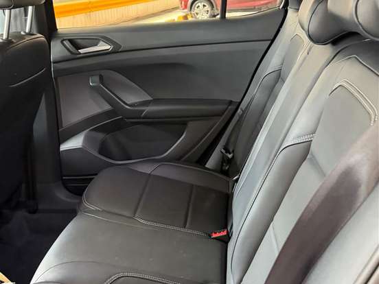 VOLKSWAGEN-T-CROSS-1.0 200 TSI TOTAL FLEX COMFORTLINE AUTOMÁTICO VOLKSWAGEN-T-CROSS-2022