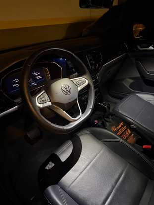 VOLKSWAGEN-T-CROSS-2022