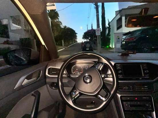 VOLKSWAGEN-T-CROSS-1.0 200 TSI TOTAL FLEX COMFORTLINE AUTOMÁTICO VOLKSWAGEN-T-CROSS-2019