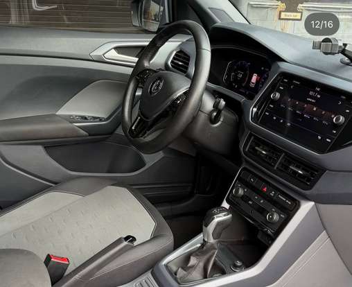 VOLKSWAGEN-T-CROSS-2019