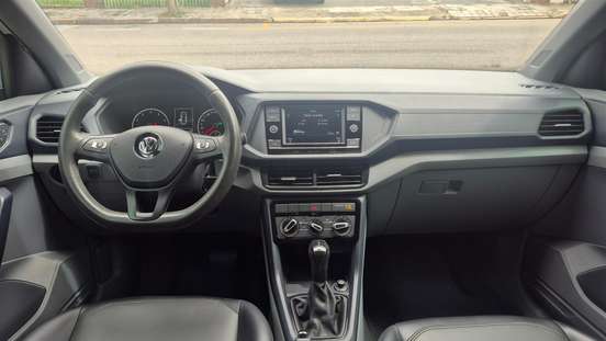 VOLKSWAGEN-T-CROSS-2021
