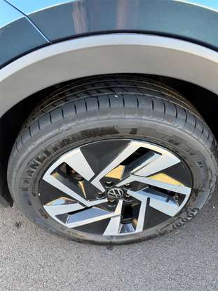 VOLKSWAGEN-T-CROSS-2025
