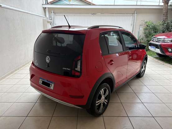 VOLKSWAGEN-UP-2019